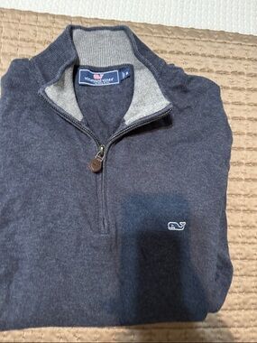 Vineyard Vines Men's Navy Half-Zip Sweater with Gray Trim